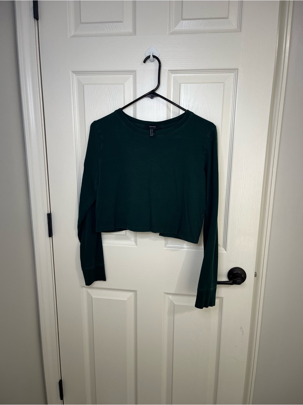 Forever 21 Dark Green Cropped Long-Sleeve Top
